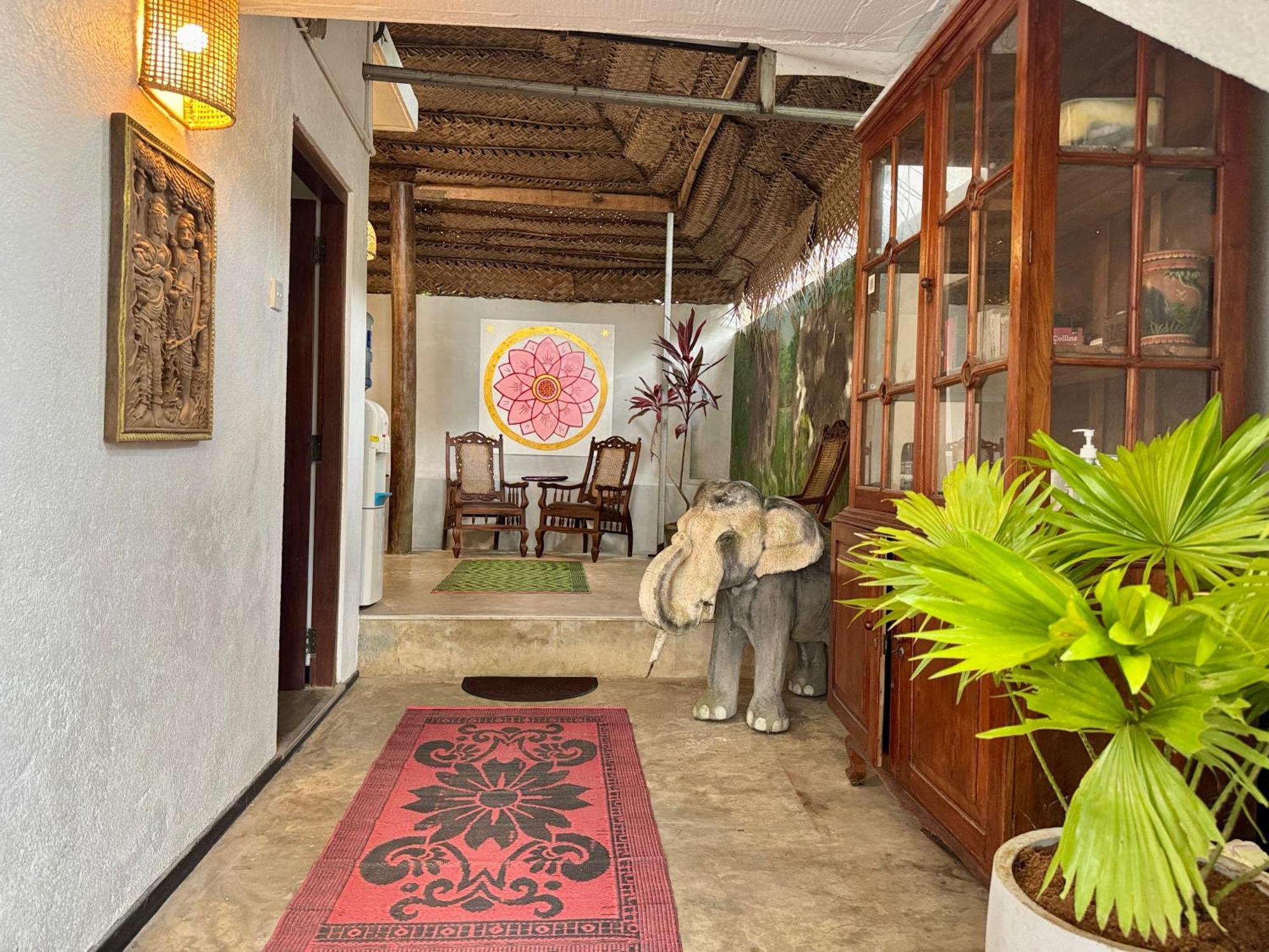 Swastha Ayurveda Villa Hikkaduwa Exterior photo